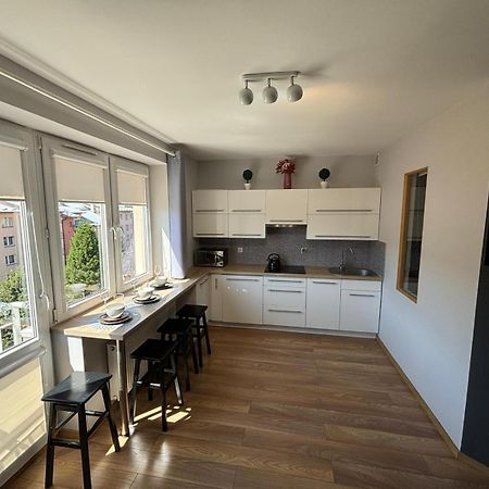 Apartament Wygodny Ustrzyki Dolne Bagian luar foto